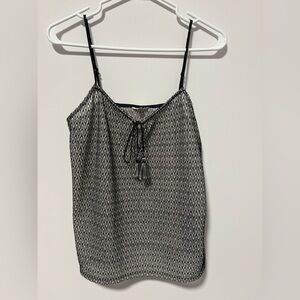 Guess tank with front tie